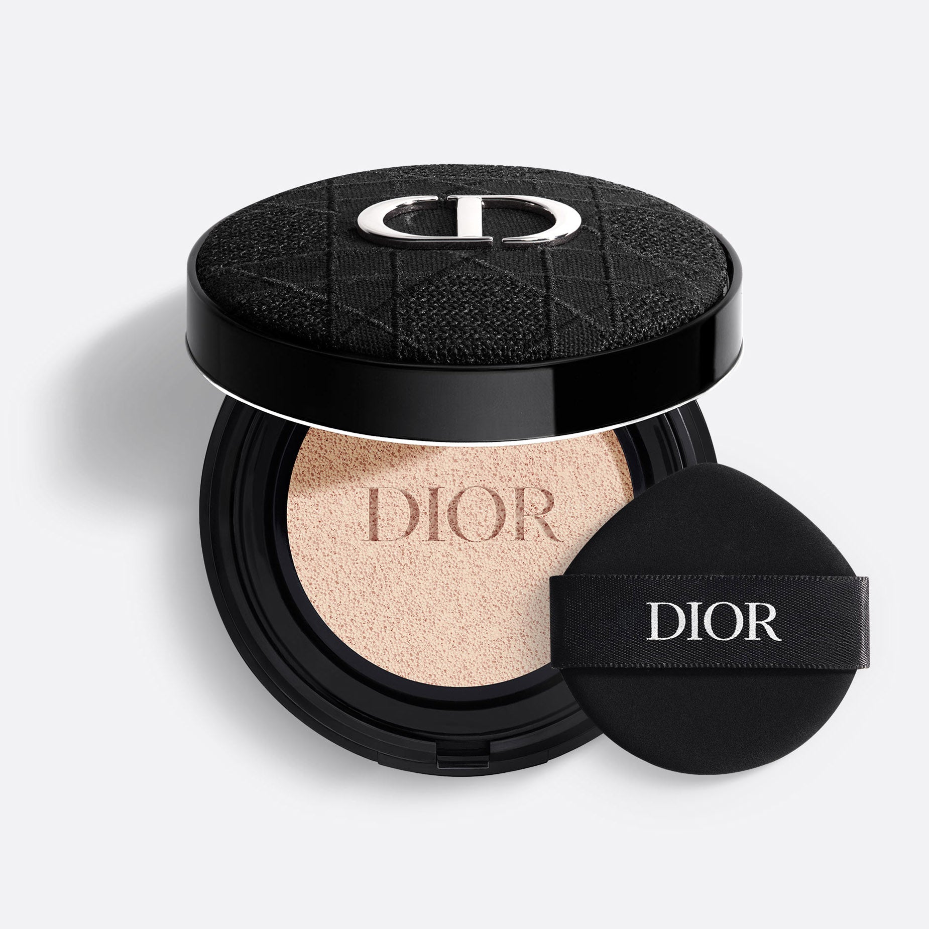 DIOR Forever Perfect Cushion Luminouse Matte Finish Foundation 1N Spireclick