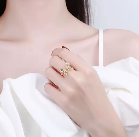 Butterfly Style Ring With Adjustable Size