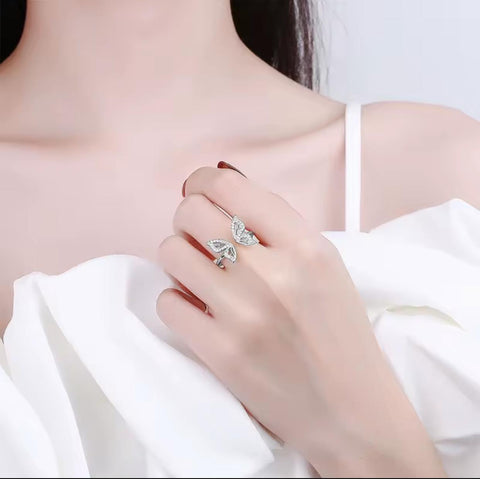 Butterfly Style Ring With Adjustable Size