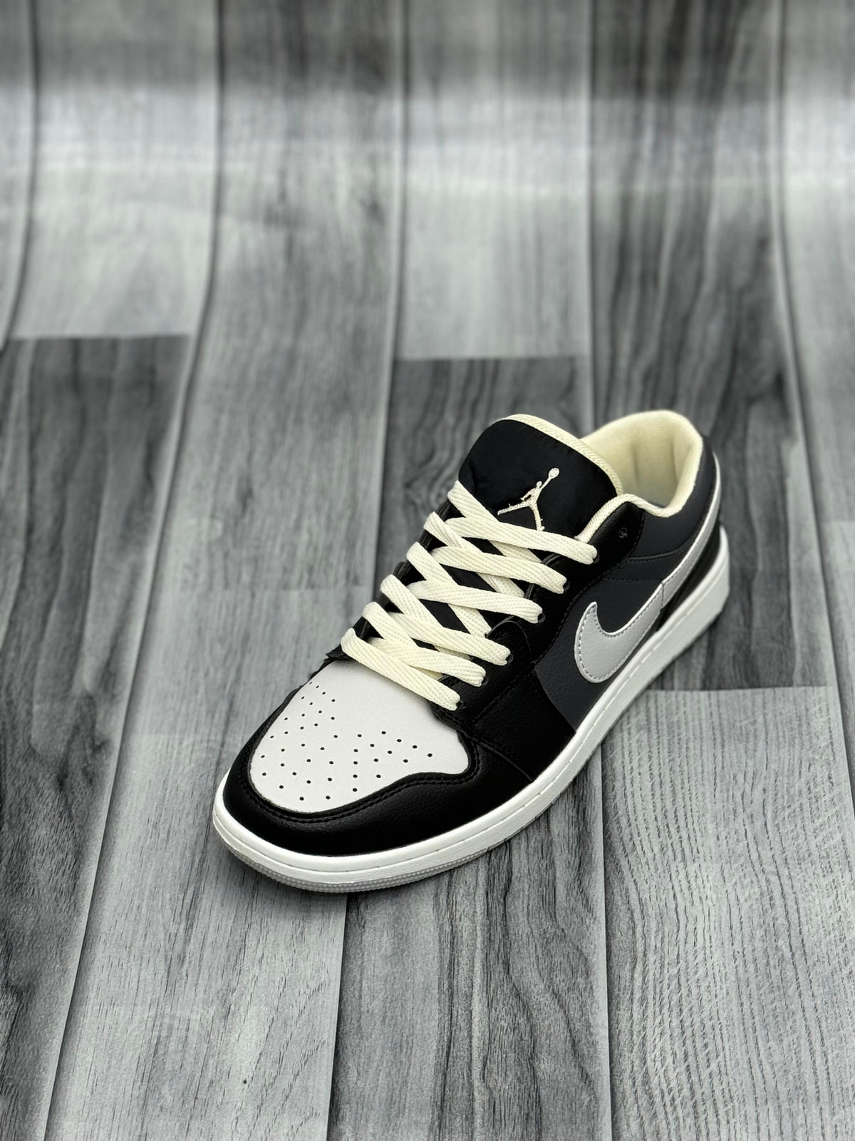 Nike Air Jordan 1 Shoes