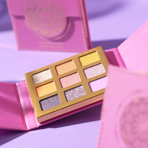 Essence Gold Day Ahead Eyeshadow Palette #01 Multicoloured 9 Colours