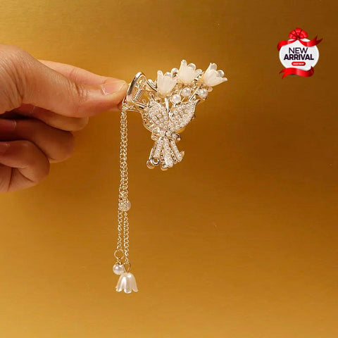 Exquisite Pearl Butter Fly With Small Elegant Flower Shark Hair Clip