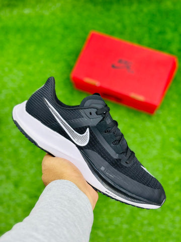 Nike Air Zoom Rival Fly 3
