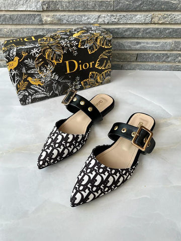 Christian Dior pumps