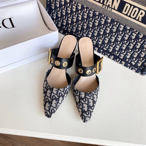 Christian Dior pumps