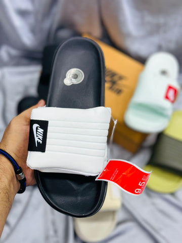 NIKE OFFCOURT ADJUST SLIDE
