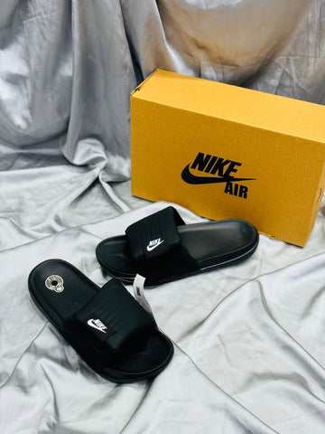 NIKE OFFCOURT ADJUST SLIDE