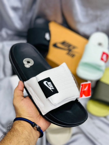 NIKE OFFCOURT ADJUST SLIDE