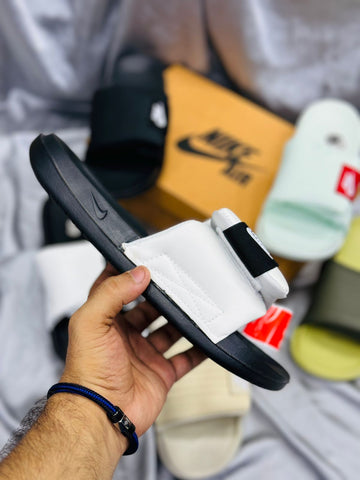 NIKE OFFCOURT ADJUST SLIDE