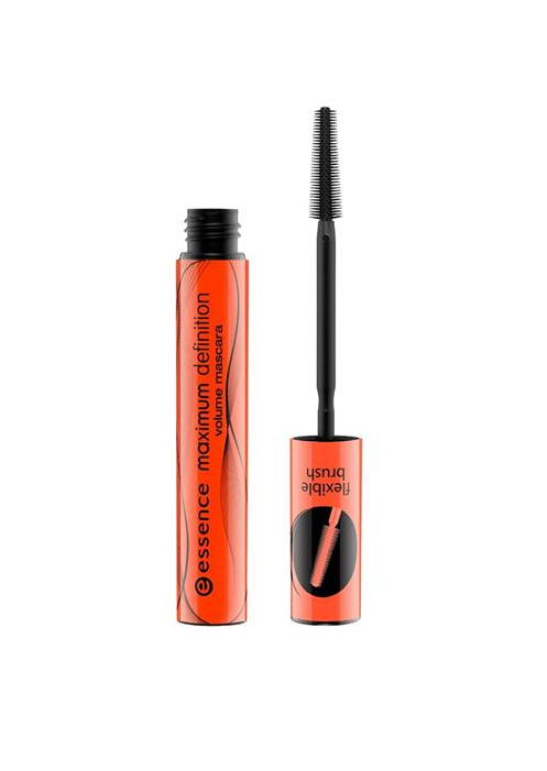 Essence MAXIMUM DEFINITION MASCARA 01