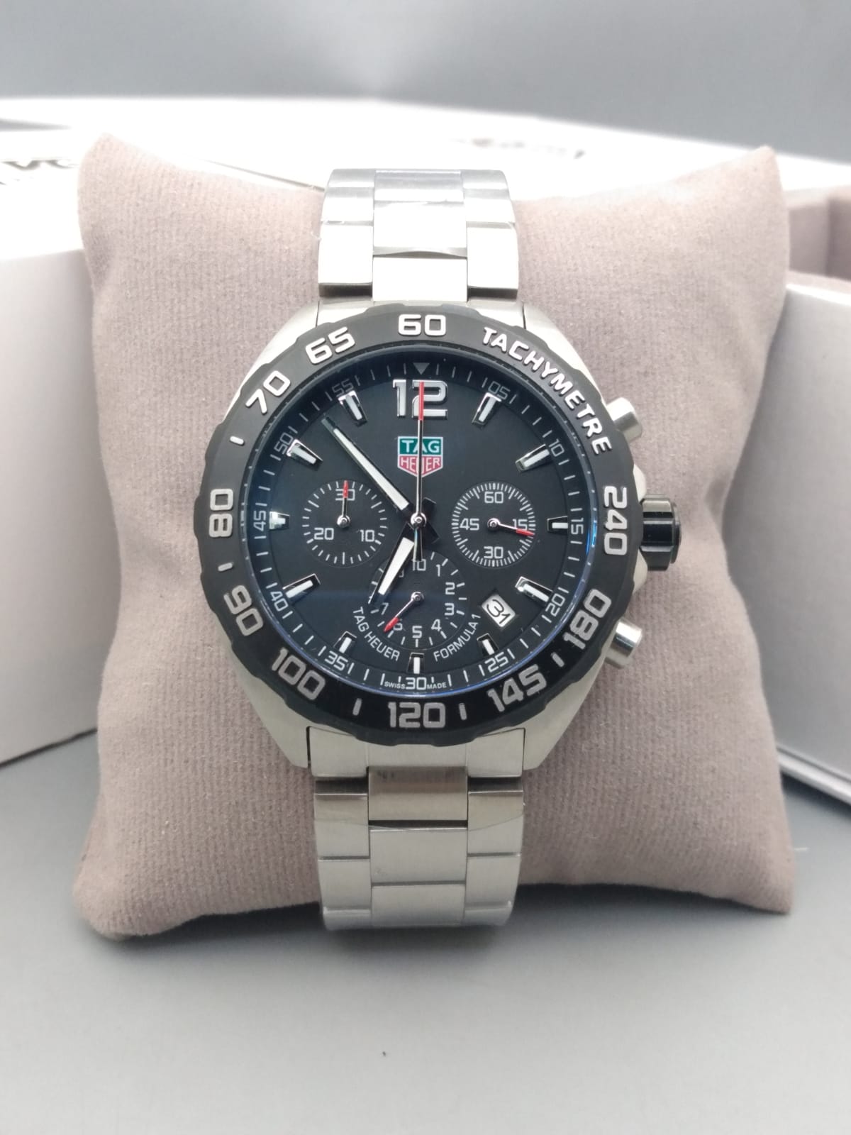 TAGHEUER FORMULA 1 TACHYMETYER WATCH