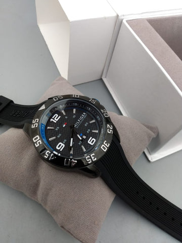 TOMMY HILFIGER WATCH