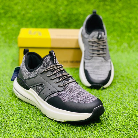 Skechers Hyper Brust
