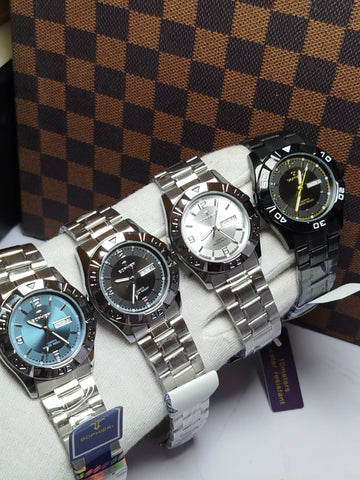BOPHERI  QUARTZ CHAIN WATCH