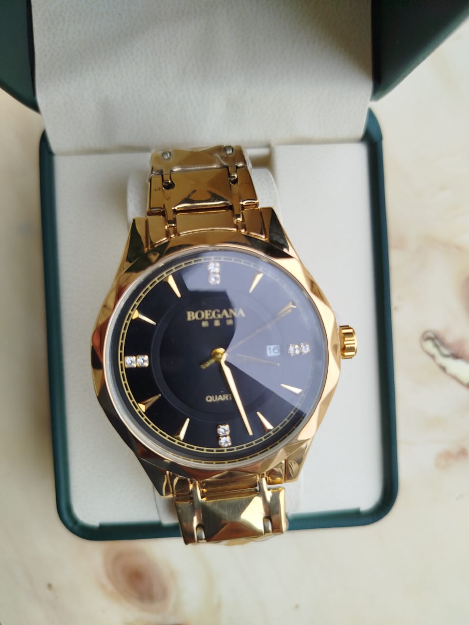 BOEGANA ANALOG CHAIN WATCH