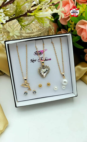 Beautiful Fancy Golden 3 Locket & 3 pair of studs Set
