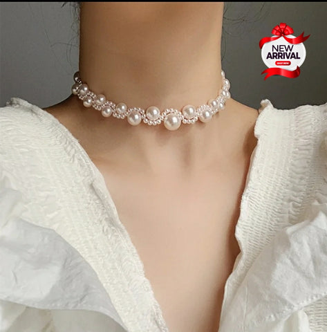 luxury Elegant fashion Beautiful White Pearl Necklace
