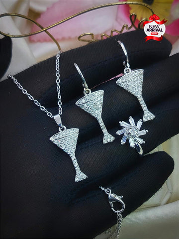 New Beautiful Fancy stainless Silver zircon 3 pcs Locket Se