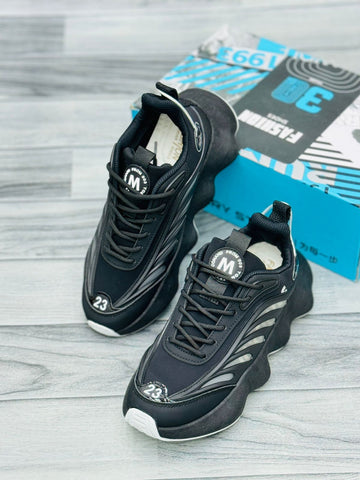 Sneakers Male tenis Luxury shoe Trainer Race Breathable Shoes