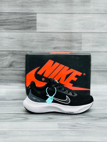 NIKE AIR ZOOM Pegasus 40