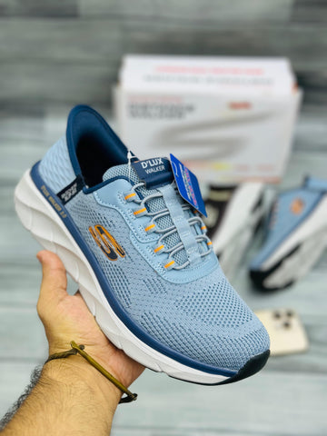 Skechers D’luxe memory foam