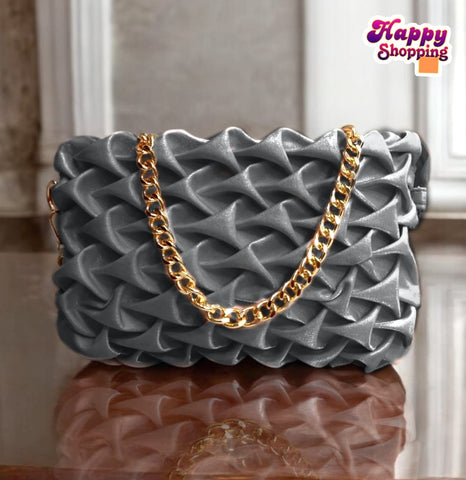Luxury High Quality Cross Body Bag For Girls.