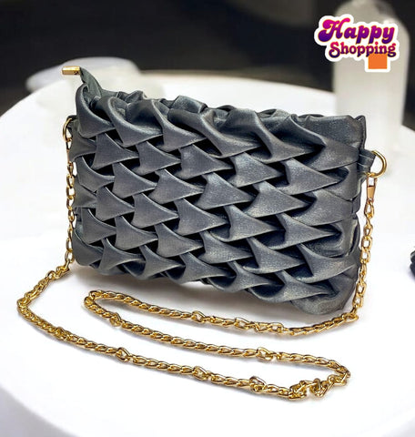 Luxury High Quality Cross Body Bag For Girls.
