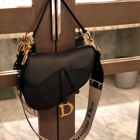 Luxury Christian Dior Hand For Gilrs