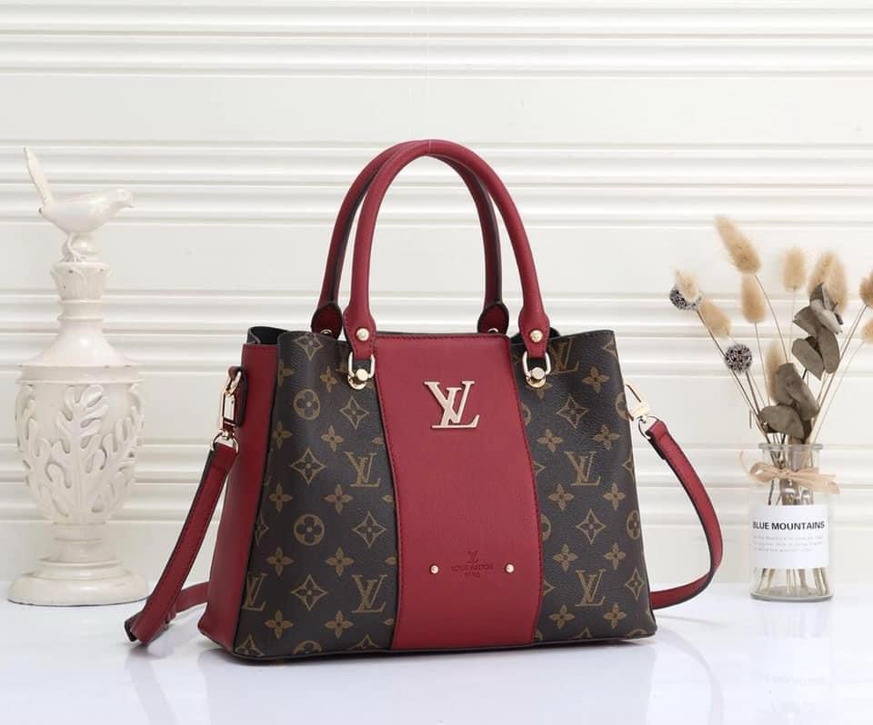 High Quality Louis Vitton Bag With 3 Portion