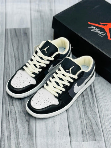 Nike Air Jordan 1 Shoes