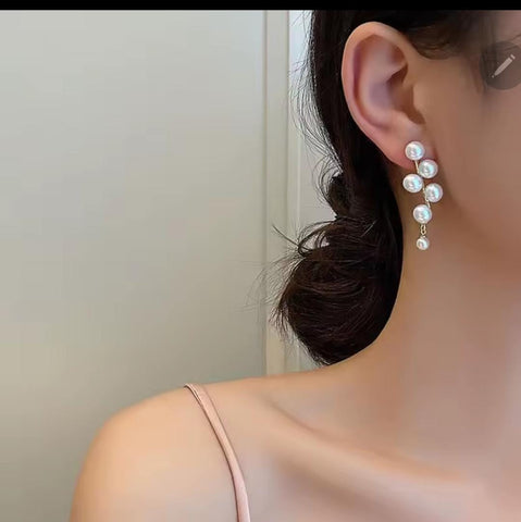 Good Quality Beautiful Earrings Cuff