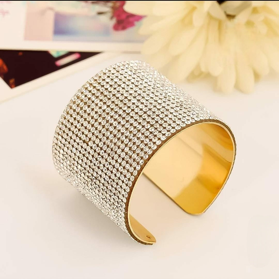 Beautiful Silver Wide Glittering Rhinestone Inlaid Open Bangel