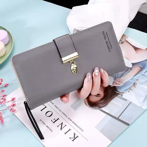 Imported Collection 
High Quality Ladies Long wallet With Card Holder and Zipper Wallet