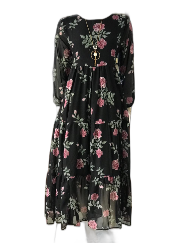 Stylish and Elegant: Western Chiffon Dress for any Occasion!