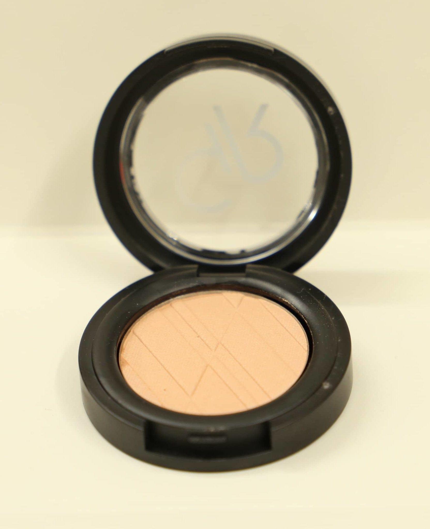 Silky Touch Matte Eyeshadow - Golden Rose Cosmetics Pakistan.