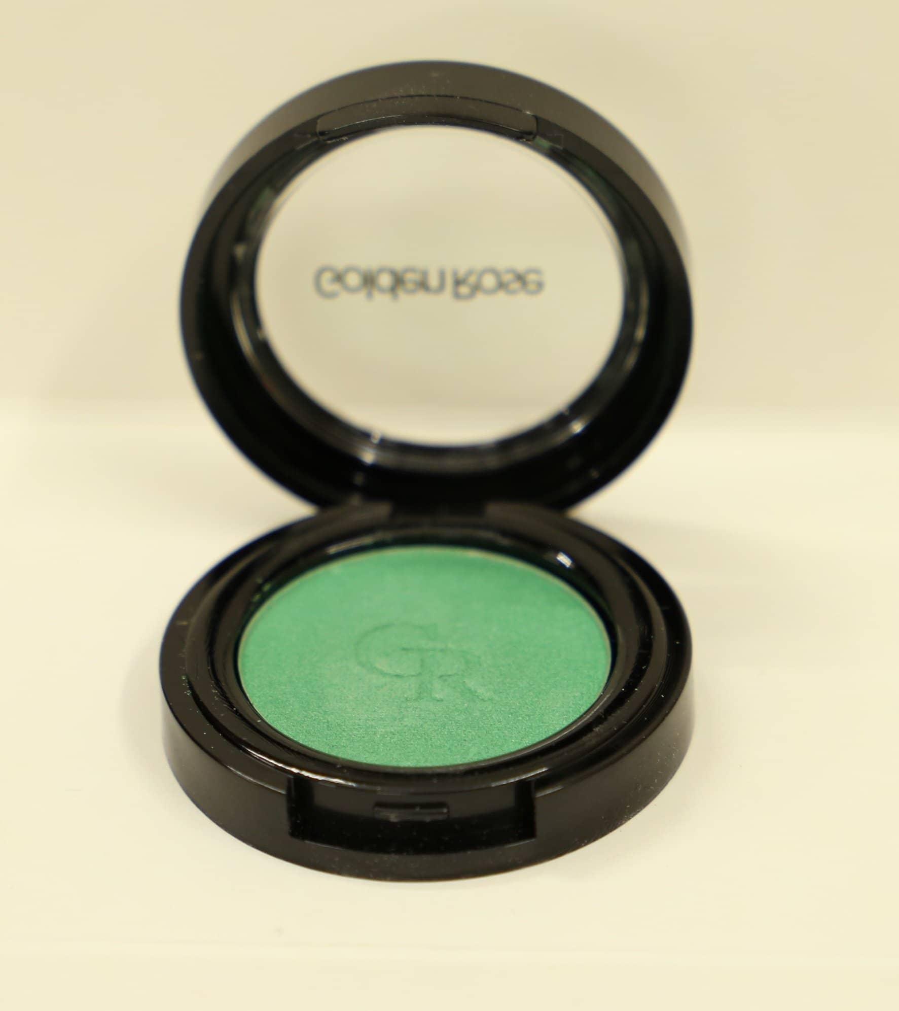 Silky Touch Pearl Eyeshadow - Golden Rose Cosmetics Pakistan.