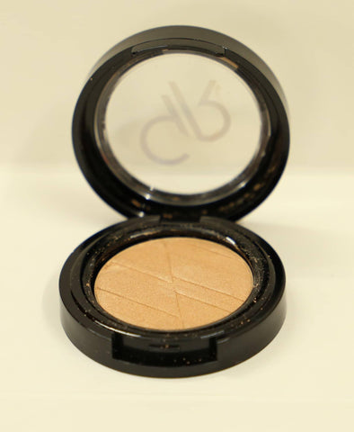 Silky Touch Pearl Eyeshadow - Golden Rose Cosmetics Pakistan.